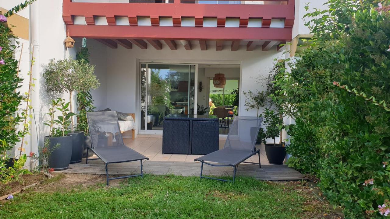 Appartement Calme Avec Jardin Bidart Biarritz Exterior foto